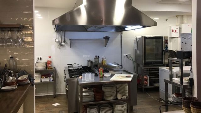Restaurant with Terrace in San Pedro de Alcantara for Sale Restaurant with Terrace in San Pedro de Alcantara for Sale